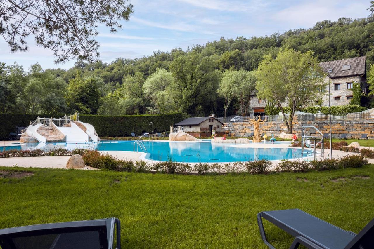 Wecamp Pirineos Hotel Boltana Ngoại thất bức ảnh
