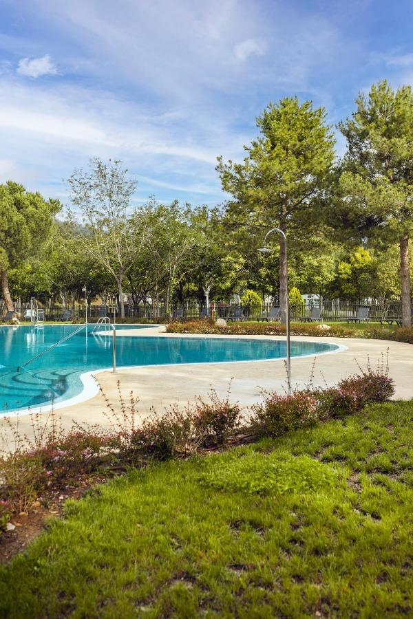Wecamp Pirineos Hotel Boltana Ngoại thất bức ảnh