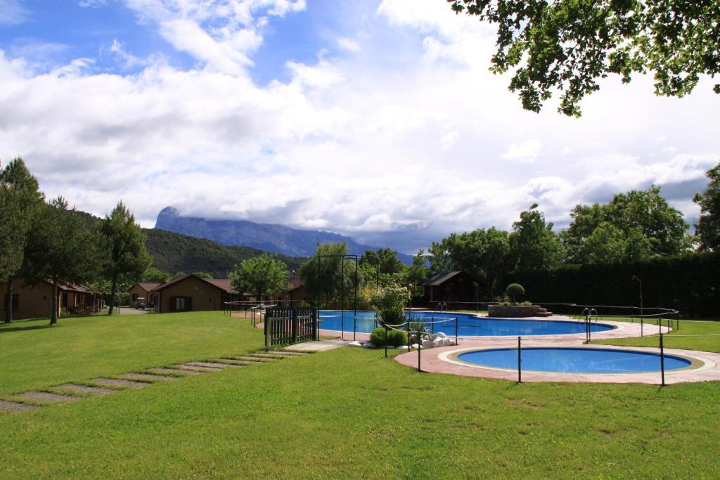 Wecamp Pirineos Hotel Boltana Ngoại thất bức ảnh